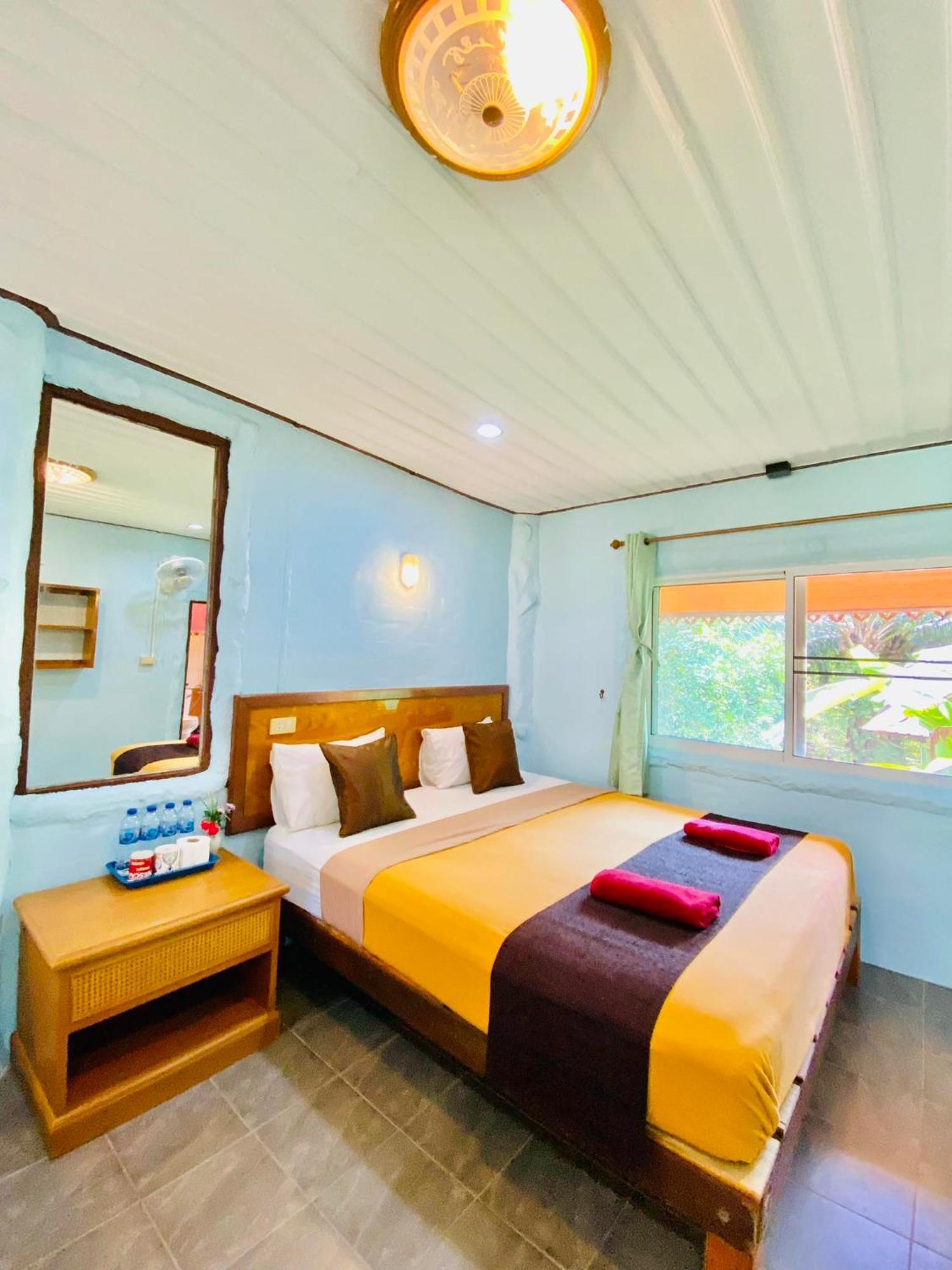 Отель Khao Sok Nung House Khao Sok National Park Экстерьер фото