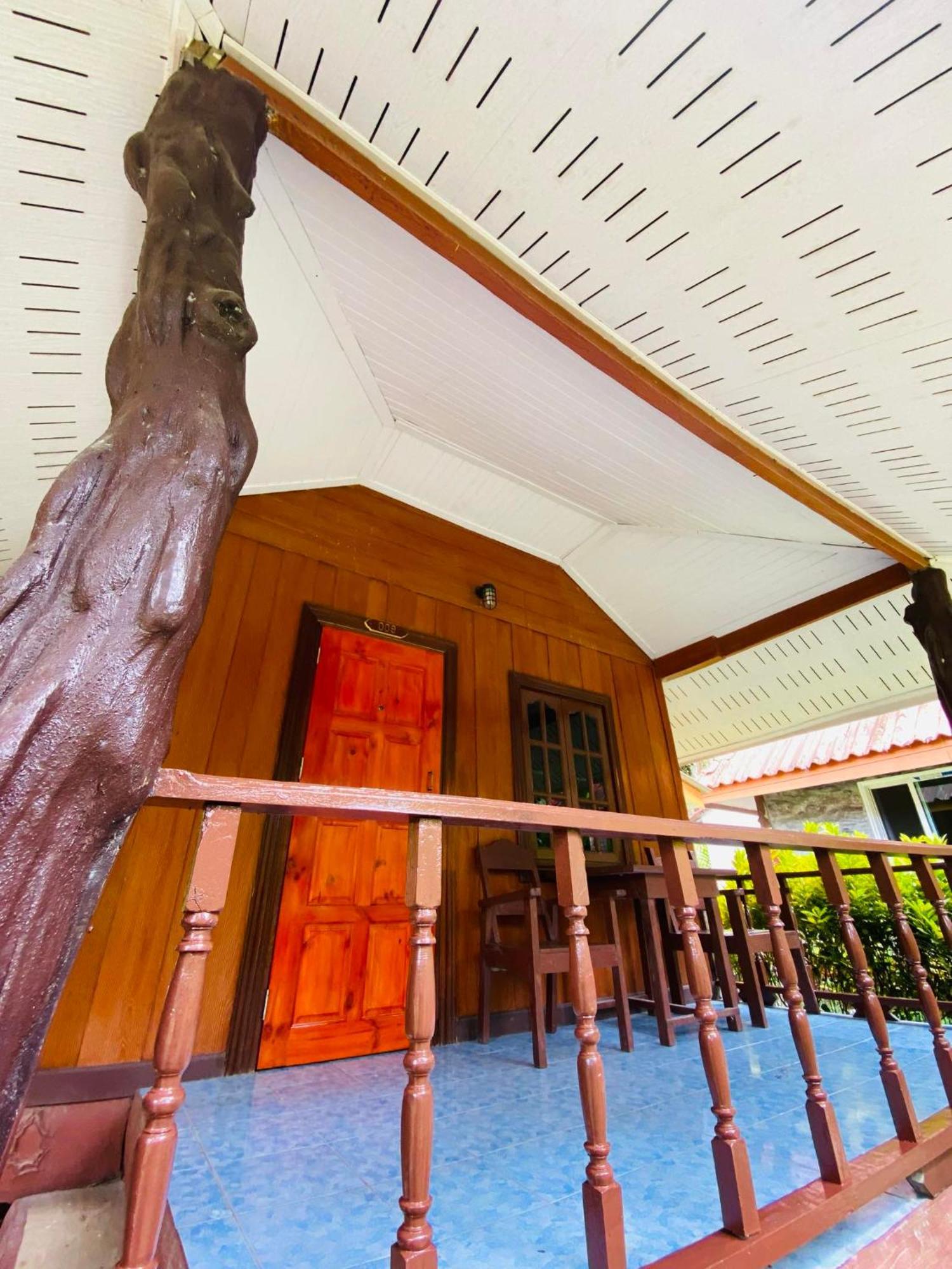 Отель Khao Sok Nung House Khao Sok National Park Экстерьер фото