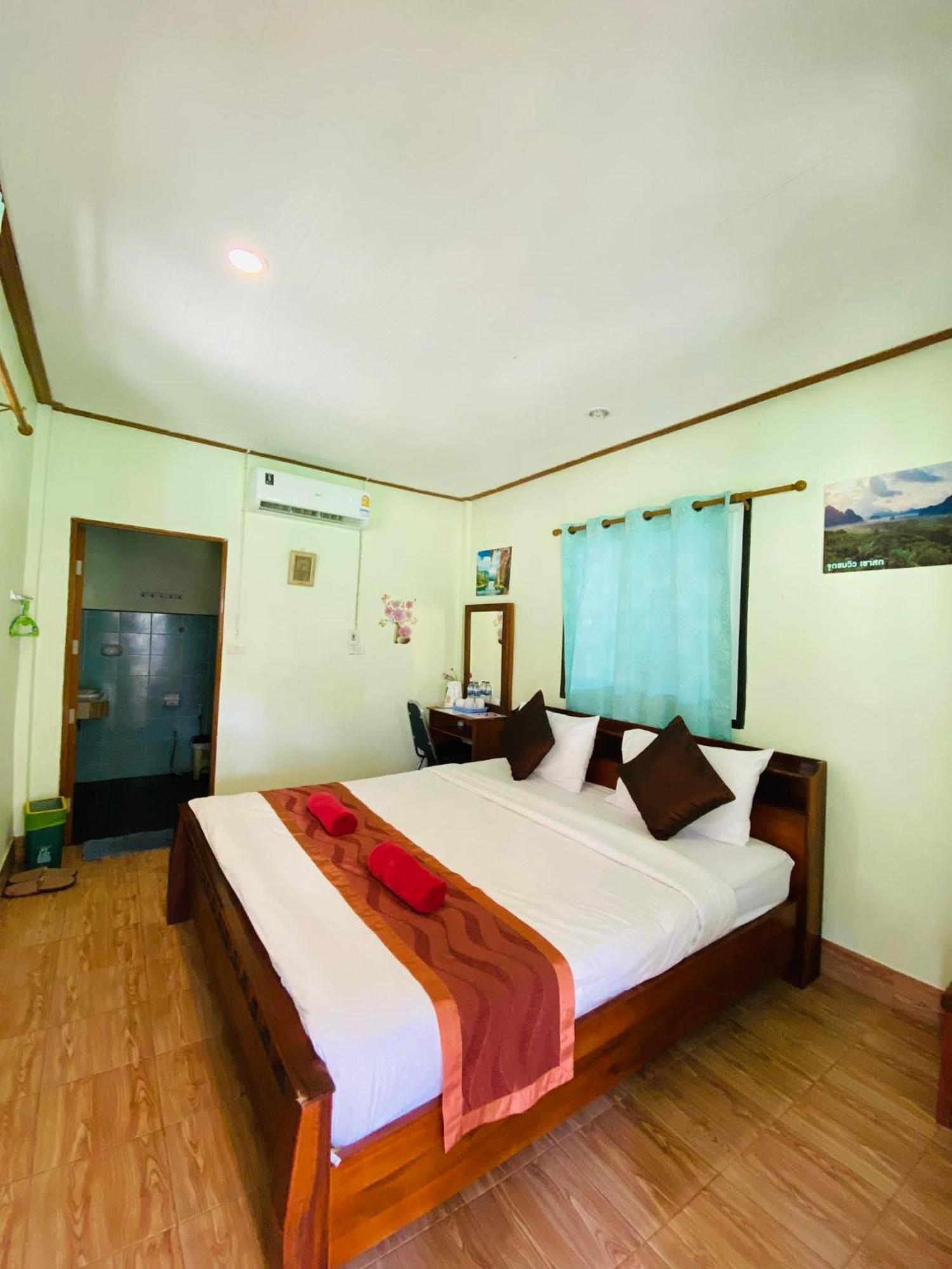 Отель Khao Sok Nung House Khao Sok National Park Экстерьер фото