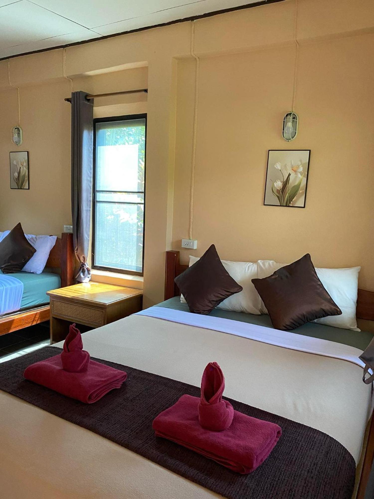 Отель Khao Sok Nung House Khao Sok National Park Экстерьер фото